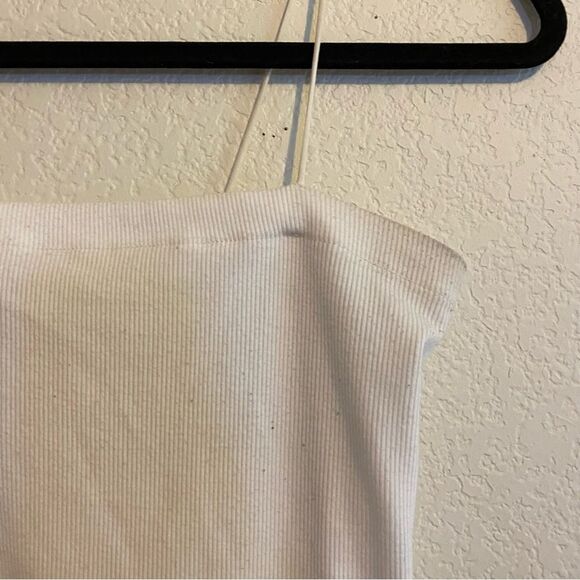 American Eagle outfitters white Strappy bungee cropped camisole - Picture 8 of 8